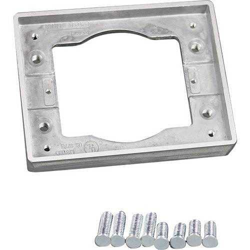 Middle Atlantic 818TAL Faceplates & Mounting Boxes Wiremold Flange - 1-gang - Brushed Aluminum (818tal) 786564054542