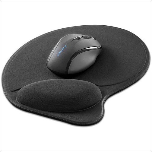 Kensington L57822US Wrist/Mouse Pads Kensington Wrist Pillow Mouse Wrist Rest - Black - Black - Foam - 1 Pack Retail (l57822us) (kmw57822 735353578226