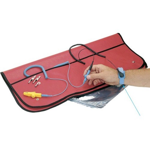 Black Box 407-017 Straps Protect Sensitive Circuitry From Electrostatic Discharge (esd). (407-017) 407017 822088000891