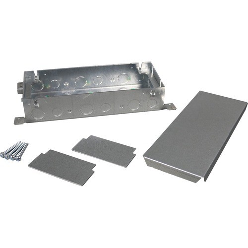 Middle Atlantic 880M3 Faceplates & Mounting Boxes Wiremold 880m3 - Omnibox Series Shallow Steel Floor Box - 3-gang - Cast Iron, Steel 786564221746