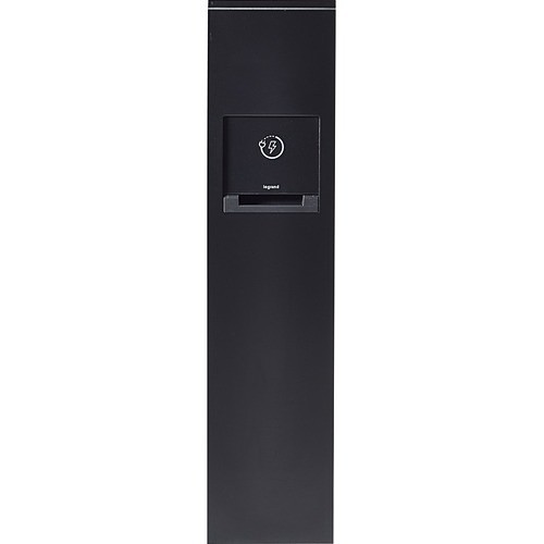 Middle Atlantic XCSPP3GRUU-BK Power/Data Outlets Wiremold Power Pedestal 3-gang, 1 Duplex Gfci Receptacle And 2 4-port Usb Outlets - Tabletop (xcspp3 Xcspp3gruubk 786776186352