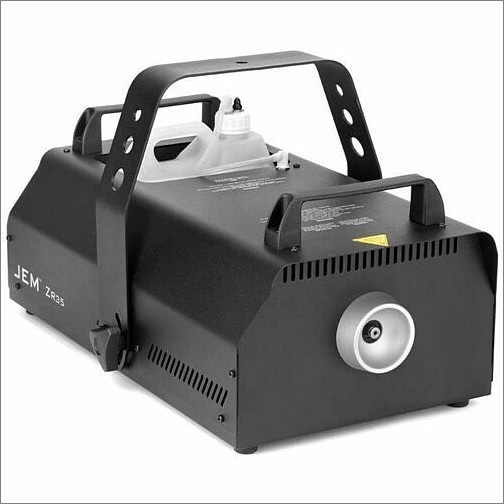 Harman Pro 92215350 Special Effect Equipments Martin - Dmx Support - 800 M³/min - 1450 W - 1.32 Gal Tank - Wired Control - Black (92215350) 688705004389