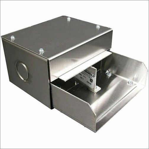 Middle Atlantic S4010D Cable Management Wiremold S4000 Entrance End Fitting - End Fitting (s4010d) 786776524345