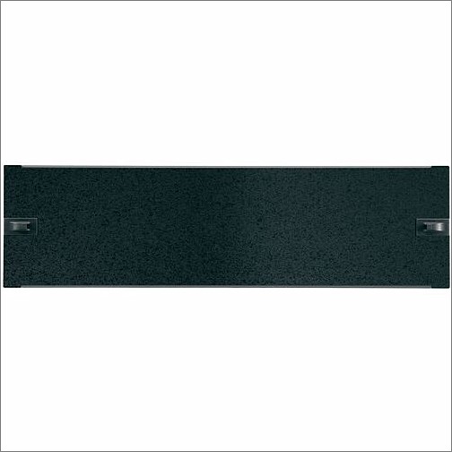 Middle Atlantic FWD-SB3 Panels Middle Atlantic 3 Ru Forward Tool-less Blank Panel, Textured - Black Powder Coat - 3u Rack Height -  Fwdsb3 656747384554