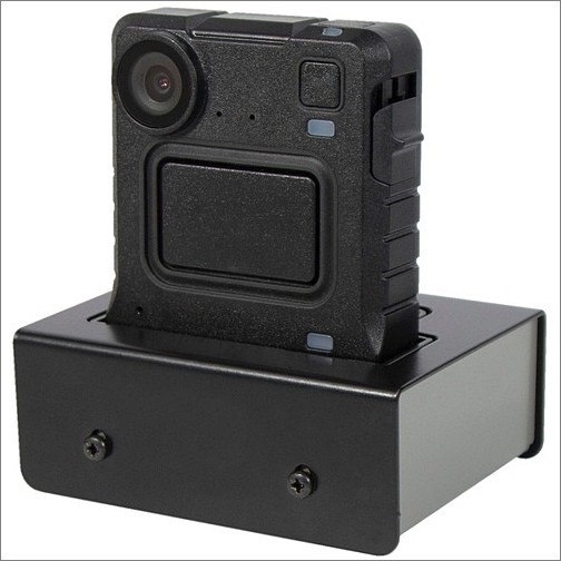 Pelco VB-400-DOCK-SOLO Cradles Motorola Solutions Cradle - Docking - Camera - 1 Slot - Charging Capability (vb-400-dock-solo) Vb400docksolo 